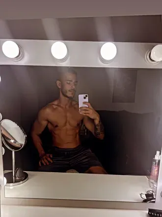 OnlyFans cuenta eduard.stefan header 2