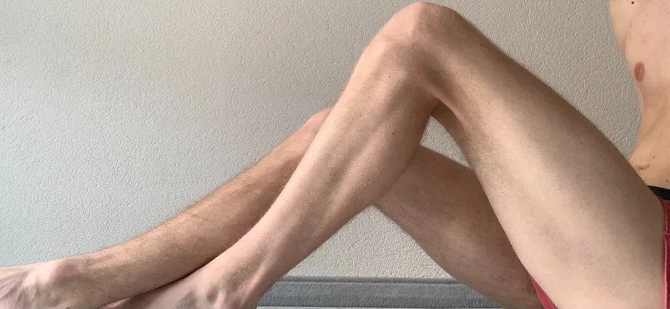 OnlyFans cuenta tallguysfeet header 2