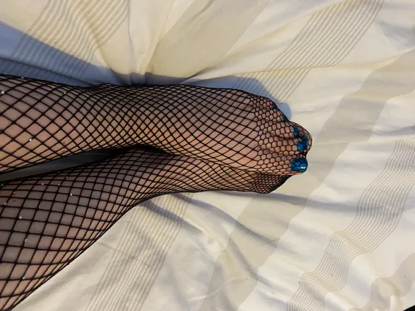 OnlyFans cuenta yourmaskedmaiden header 2