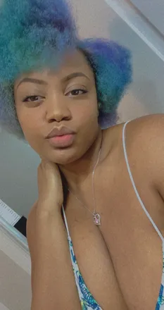 OnlyFans cuenta prettyy_kay header 2