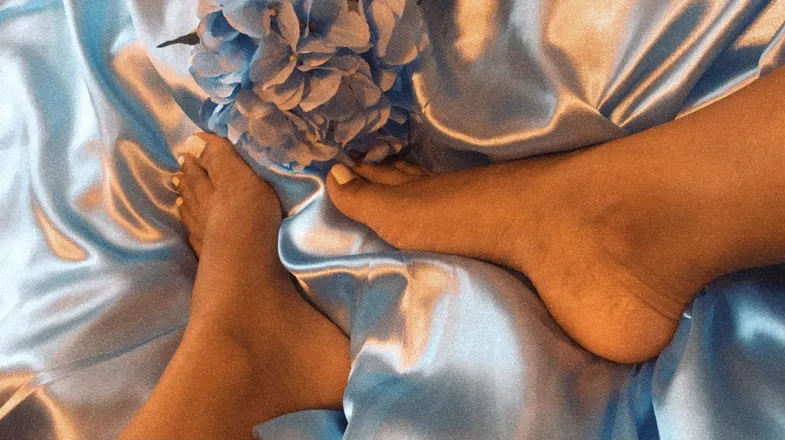 OnlyFans cuenta ciarasfeet header 2