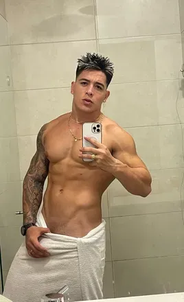 OnlyFans account  alanthompsson avatar 1