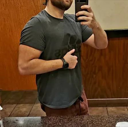 OnlyFans cuenta mrofficersir avatar 1