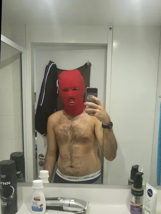 OnlyFans cuenta r.ed_mask header 2