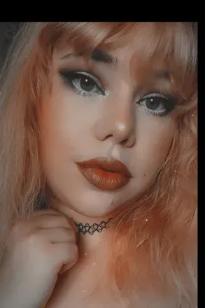 OnlyFans account  nerdyandflirty6 avatar 1