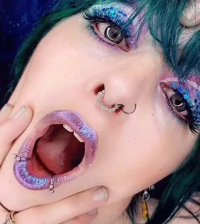 OnlyFans cuenta exoticzombiefree avatar 1