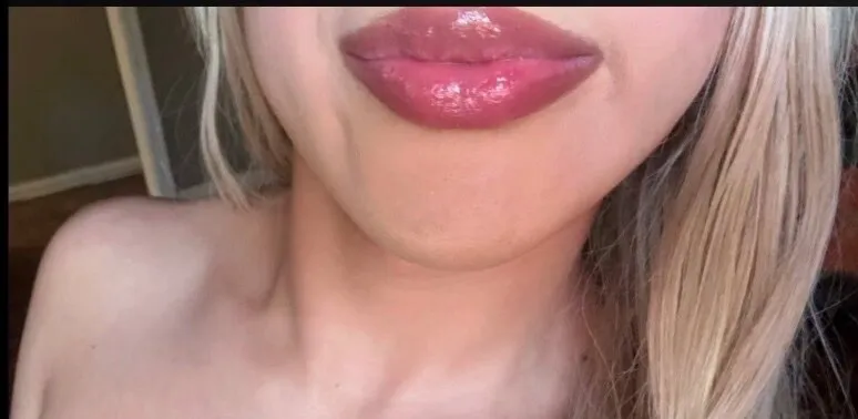 OnlyFans cuenta alyzzax header 2