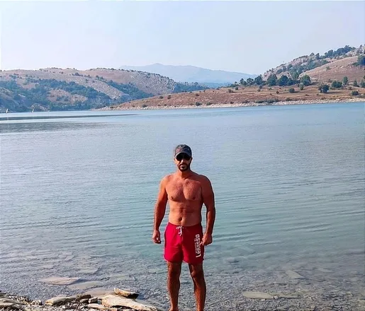 OnlyFans cuenta u194895930 header 2