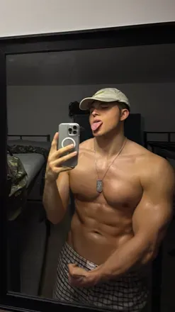 OnlyFans cuenta arisnavarro avatar 1