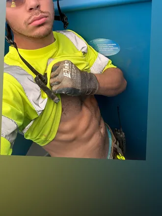 OnlyFans cuenta skinnyfitboy02 header 2