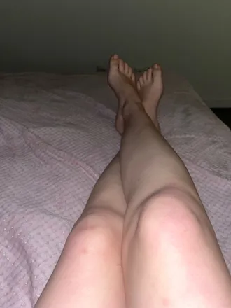 OnlyFans account  melaniefeetandmore header 2