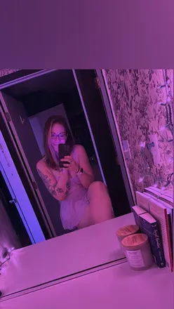 OnlyFans cuenta tilly_lov3 header 2