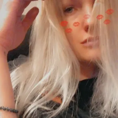 OnlyFans cuenta srry_elle avatar 1