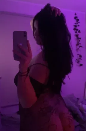 OnlyFans account  ilovescarlettlee avatar 1