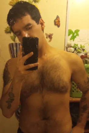 OnlyFans account  nomemirenmucho avatar 1
