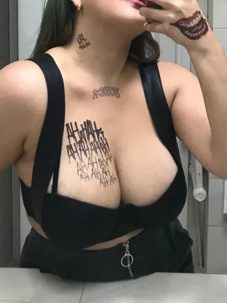 OnlyFans cuenta chloeemc header 2
