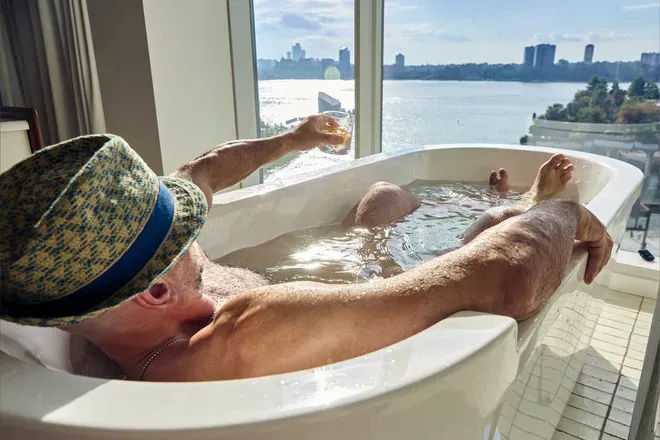 OnlyFans cuenta girthbrooks_official header 2