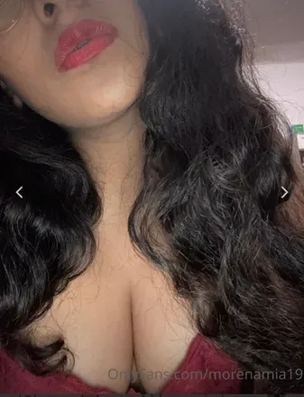 OnlyFans cuenta morenamia19 avatar 1