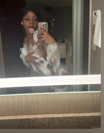OnlyFans cuenta lailanijamess header 2