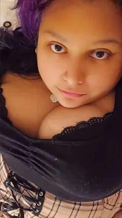 OnlyFans account  glitterybubbles avatar 1