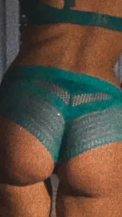 OnlyFans cuenta oliviareali92 avatar 1