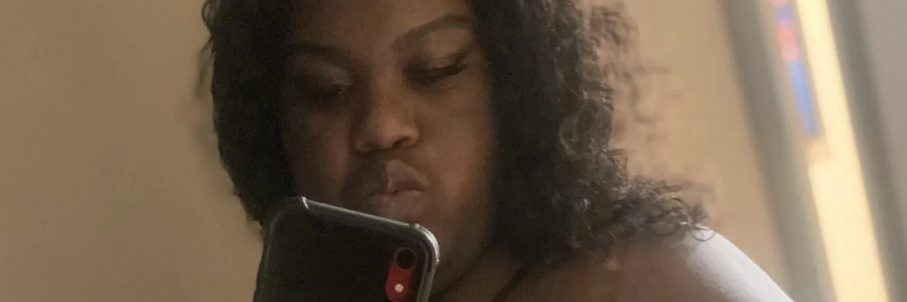 OnlyFans cuenta buttacremiepie header 2