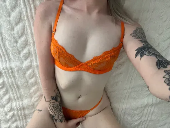 OnlyFans cuenta blondebunny04 avatar 1