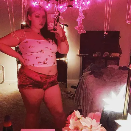 OnlyFans cuenta strawberryshortcake51 header 2