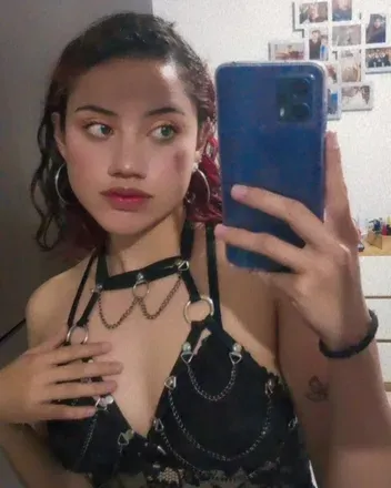 OnlyFans cuenta kneck_kissed avatar 1