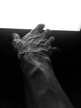 OnlyFans account  red_son header 2