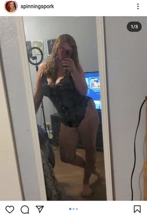 OnlyFans cuenta towineornot header 2