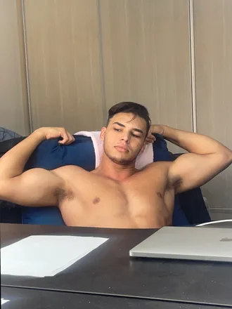OnlyFans cuenta carlosmagati header 2