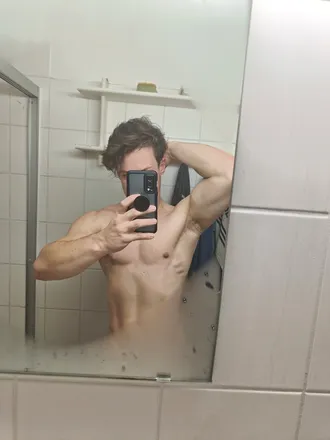 OnlyFans cuenta rikimarusigiloso header 2