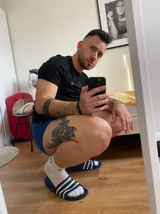 OnlyFans cuenta aronbarth avatar 1