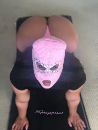 OnlyFans cuenta foreigngoddess2020 header 2