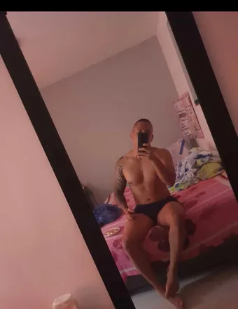 OnlyFans cuenta danielrealpe header 2