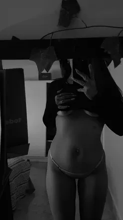 OnlyFans cuenta dominatedbitchh header 2
