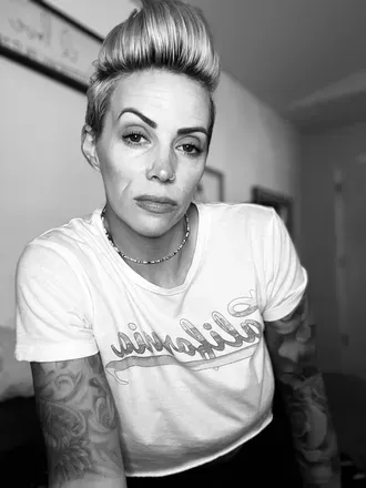 OnlyFans account  blue_eyes101010 avatar 1