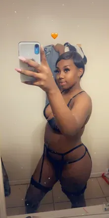 OnlyFans cuenta nique_freak28 avatar 1