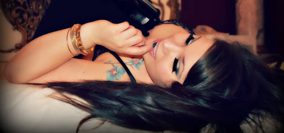 OnlyFans cuenta emberzeal header 2