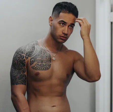 OnlyFans cuenta polynesianpapii avatar 1