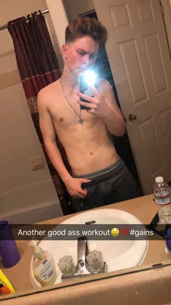 OnlyFans cuenta yungj31 avatar 1