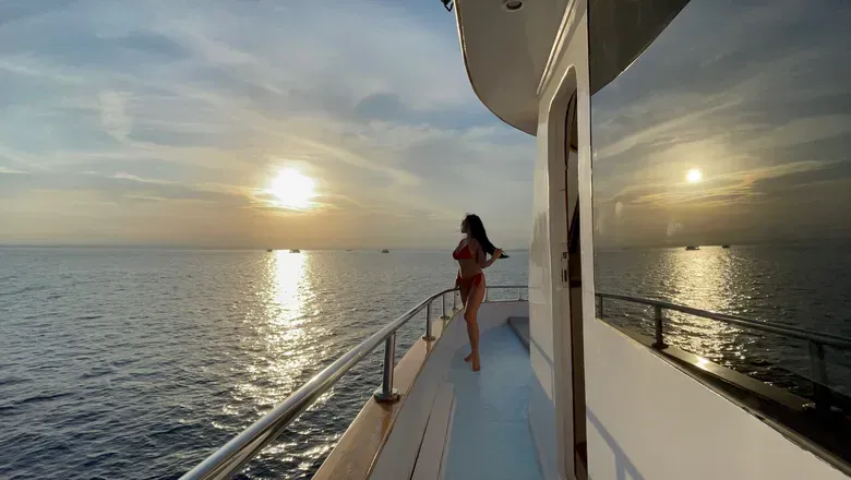 OnlyFans cuenta juicygirl77 header 2
