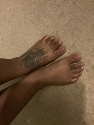 OnlyFans of chocolatetoessss