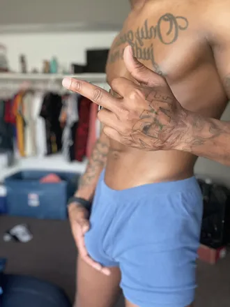OnlyFans cuenta blvckkendolll header 2