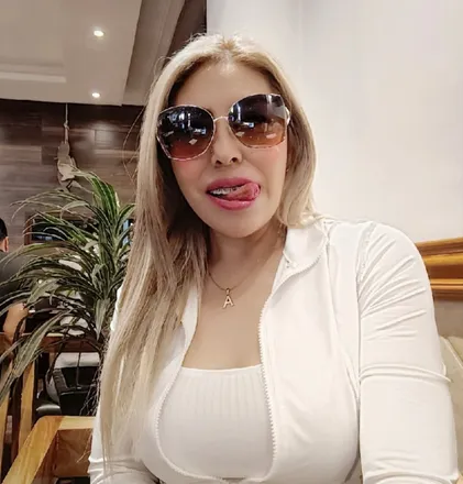OnlyFans cuenta angeelamdina header 2