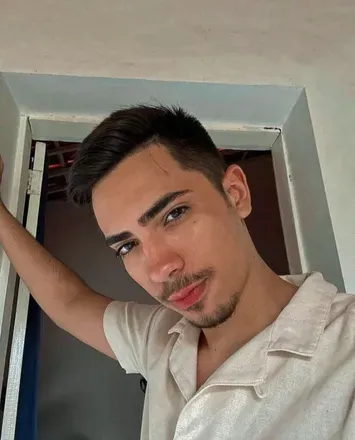 OnlyFans account  hey_belo avatar 1