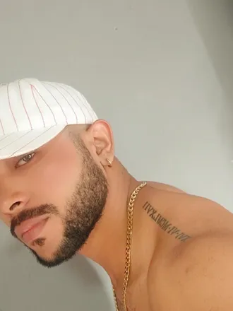 OnlyFans cuenta u218236409 header 2