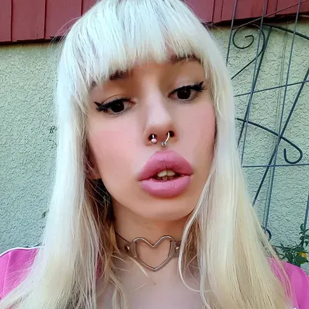 OnlyFans cuenta natasha_magenta avatar 1