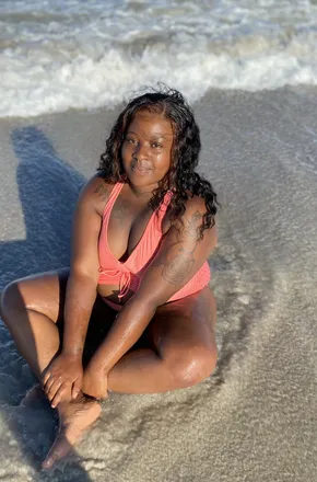 OnlyFans cuenta yyursweetesin header 2